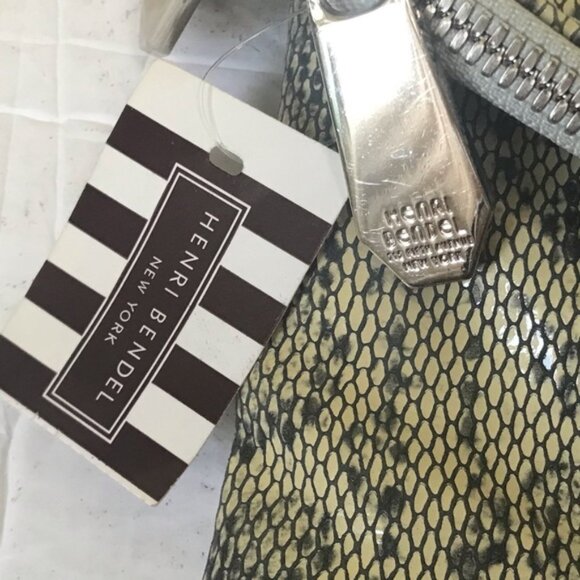 HENRI Bendel NEW The DEB Leather Wristlet Clutch Bag Snake Print Multi Zipper - Picture 11 of 16